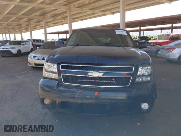 2010 Chevrolet Tahoe LT с VIN 1GNUKBE09AR230611, выставлен на аукционе IAAI как лот 43028276 с пробегом 254 178 миль миль и . История ставок и продаж доступна на DreamBid. Изображение 6.