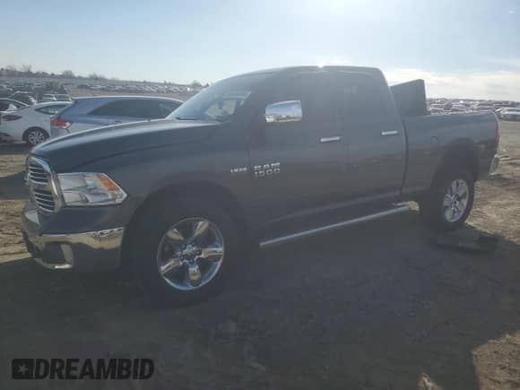 2016 Ram 1500 Big Horn z VIN 1C6RR7GT3GS149658, wystawiony jako Copart lot #46654495 z przebiegiem 122 431 mil mil oraz Szkoda całkowita • Salvage title. Historia ofert i sprzedaży dostępna na DreamBid. Obrazek 1.