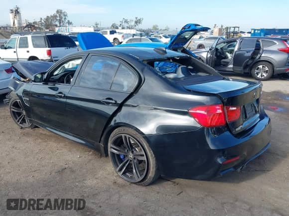 2015 BMW M3 with VIN WBS3C9C51FP806020, listed as a IAAI auction lot 41814551 with 106,647 mi miles and . Bid and sale history available at DreamBid. Image 3.