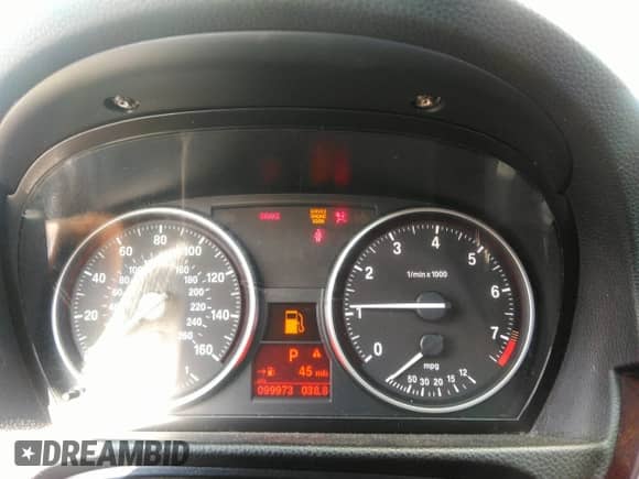 2009 BMW 3 Series 328i xDrive с VIN WBAPK53539A643301, выставлен на аукционе IAAI как лот 32675223 с пробегом 99 973 миль миль и . История ставок и продаж доступна на DreamBid. Изображение 7.