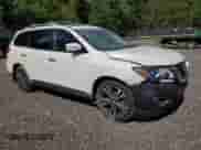 2017 Nissan Pathfinder Platinum with VIN 5N1DR2MM6HC684445, listed as a Copart auction lot 84798775 with 104,627 mi miles and Clean title. Bid and sale history available at DreamBid. Image 4.