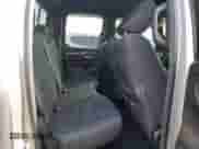 2019 Ram 1500 Big Horn z VIN 1C6RREBTXKN884012, wystawiony jako Copart lot #50957505 z przebiegiem 130 310 mil mil oraz Szkoda całkowita • Salvage title. Historia ofert i sprzedaży dostępna na DreamBid. Obrazek 10.