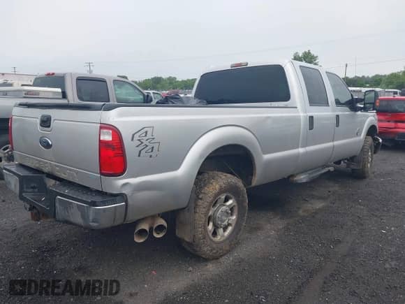 2013 Ford F-250 XL с VIN 1FT7W2BT2DEA02275, выставлен на аукционе IAAI как лот 42319132 с пробегом 324 445 миль миль и . История ставок и продаж доступна на DreamBid. Изображение 4.