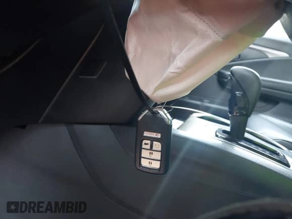 2020 Honda Pilot EX-L z VIN 5FNYF6H59LB029961, wystawiony jako IAAI lot #42552981 z przebiegiem 58 529 mil mil oraz . Historia ofert i sprzedaży dostępna na DreamBid. Obrazek 11.