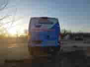 2017 Ram ProMaster Cargo z VIN 3C6URVJG0HE543522, wystawiony jako IAAI lot #41792212 z przebiegiem 165 974 mil mil oraz . Historia ofert i sprzedaży dostępna na DreamBid. Obrazek 16.