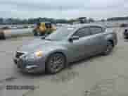 2015 Nissan Altima 2.5 with VIN 1N4AL3AP7FC582331, listed as a Copart auction lot 85704155 with 195,852 mi miles and Salvage title. Bid and sale history available at DreamBid. Image 1.