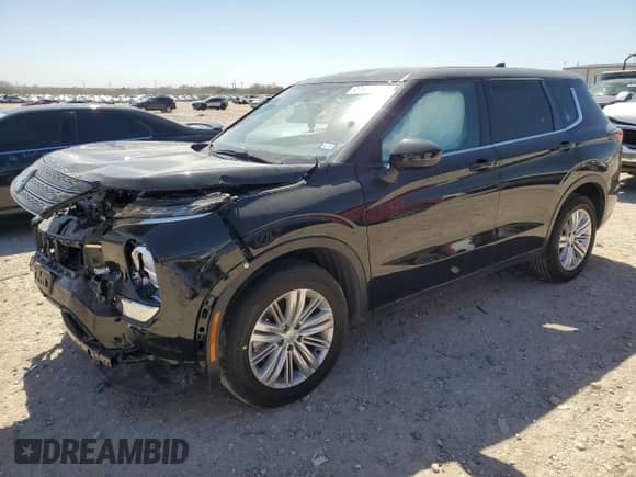 2024 Mitsubishi Outlander ES with VIN JA4J3UA87RZ063722, listed as a Copart auction lot 47663155 with 9,273 mi miles and Salvage title. Bid and sale history available at DreamBid. Image 1.