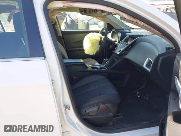 2016 Chevrolet Equinox LS z VIN 2GNALBEK8G6294323, wystawiony jako IAAI lot #43294617 z przebiegiem 177 640 mil mil oraz . Historia ofert i sprzedaży dostępna na DreamBid. Obrazek 5.