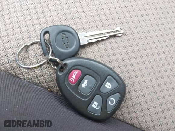 2012 Chevrolet Malibu 1LT с VIN 1G1ZC5E03CF177611, выставлен на аукционе IAAI как лот 43491959 с пробегом 140 891 миль миль и . История ставок и продаж доступна на DreamBid. Изображение 11.