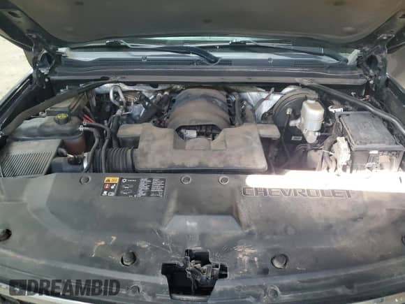 2015 Chevrolet Suburban LT z VIN 1GNSKJKC3FR736054, wystawiony jako Copart lot #81286515 z przebiegiem 120 440 mil mil oraz Czysty tytuł • Clean title. Historia ofert i sprzedaży dostępna na DreamBid. Obrazek 12.