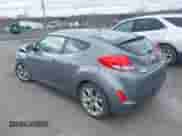 2017 Hyundai Veloster с VIN KMHTC6ADXHU306146, выставлен на аукционе IAAI как лот 41715687 с пробегом 113 364 миль миль и . История ставок и продаж доступна на DreamBid. Изображение 3.