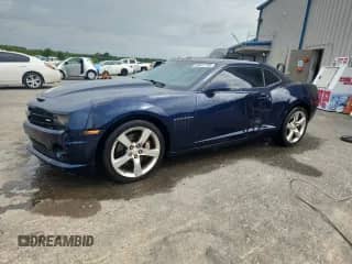 2011 Chevrolet Camaro 1SS z VIN 2G1FJ1EJ8B9123531, wystawiony jako Copart lot #63871705 z przebiegiem 220 351 mil mil oraz Szkoda całkowita • Salvage title. Historia ofert i sprzedaży dostępna na DreamBid. Obrazek 1.