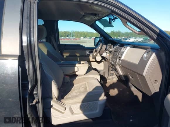 2010 Ford F-150 XL с VIN 1FTFW1EV1AFC99354, выставлен на аукционе IAAI как лот 43342858 с пробегом 277 310 миль миль и . История ставок и продаж доступна на DreamBid. Изображение 5.