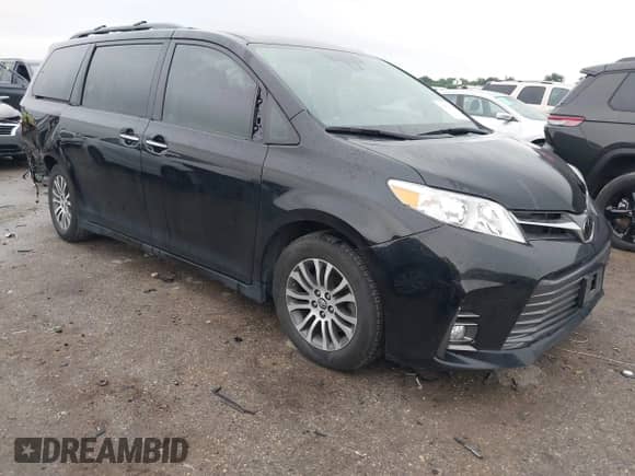 2019 Toyota Sienna XLE Auto Access Seat with VIN 5TDYZ3DC2KS977512, listed as a IAAI auction lot 42437255 with 41,877 mi miles and . Bid and sale history available at DreamBid. Image 1.
