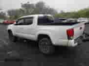 2017 Toyota Tacoma SR5 с VIN 5TFCZ5AN1HX087243, выставлен на аукционе Copart как лот 68001565 с пробегом 63 152 миль миль и Чистый • Clean title. История ставок и продаж доступна на DreamBid. Изображение 2.