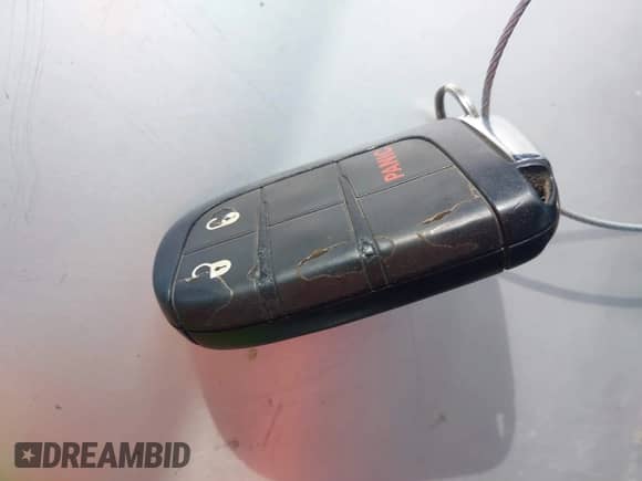 2020 Jeep Compass Latitude with VIN 3C4NJCBB4LT253364, listed as a IAAI auction lot 41565377 with 60,551 mi miles and . Bid and sale history available at DreamBid. Image 11.