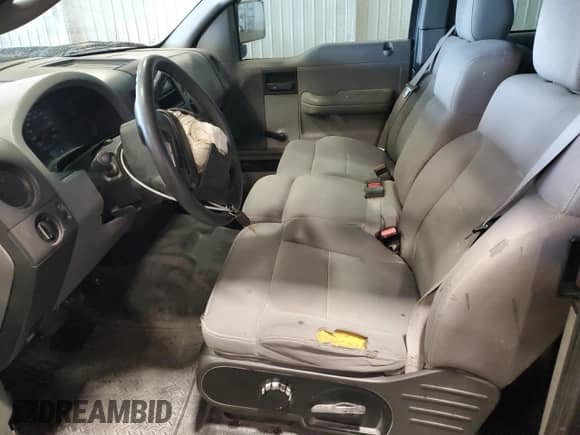 2005 Ford F-150 STX with VIN 1FTRX12W15NA83491, listed as a Copart auction lot 86654765 with 251,548 mi miles and Salvage title. Bid and sale history available at DreamBid. Image 7.