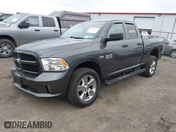 2018 Ram 1500 Tradesman с VIN 1C6RR7FT2JS327763, выставлен на аукционе IAAI как лот 42686971 с пробегом 106 454 миль миль и . История ставок и продаж доступна на DreamBid. Изображение 17.