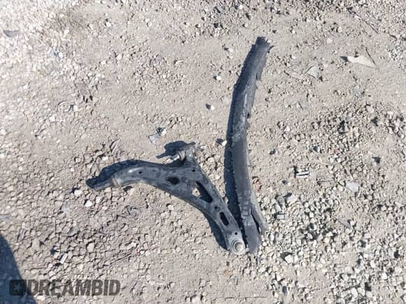 2021 Chevrolet Equinox Premier с VIN 3GNAXXEV7MS133759, выставлен на аукционе IAAI как лот 43287130 с пробегом 20 546 миль миль и . История ставок и продаж доступна на DreamBid. Изображение 12.