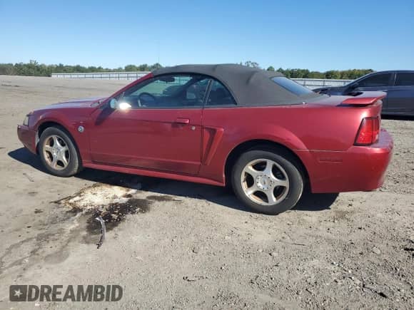 2004 Ford Mustang Deluxe с VIN 1FAFP44404F102515, выставлен на аукционе Copart как лот 75318024 с пробегом 65 383 миль миль и Списание • Salvage title. История ставок и продаж доступна на DreamBid. Изображение 2.