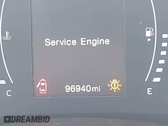 2017 Jeep Renegade Latitude с VIN ZACCJABB8HPE95679, выставлен на аукционе IAAI как лот 42718826 с пробегом 96 940 миль миль и . История ставок и продаж доступна на DreamBid. Изображение 16.