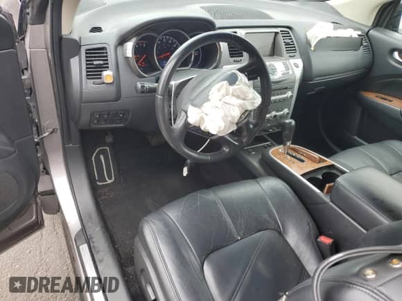 2011 Nissan Murano z VIN JN8AZ1FYXBW002212, wystawiony jako Copart lot #58667805 z przebiegiem 112 949 mil mil oraz Szkoda całkowita • Salvage title. Historia ofert i sprzedaży dostępna na DreamBid. Obrazek 8.