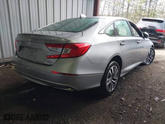 2018 Honda Accord EX z VIN 1HGCV3F43JA017236, wystawiony jako IAAI lot #41835933 z przebiegiem 106 mil mil oraz . Historia ofert i sprzedaży dostępna na DreamBid. Obrazek 4.