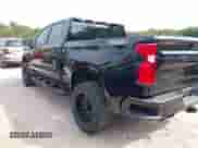 2021 Chevrolet Silverado 1500 LT Trail Boss z VIN 1GCPYFEL7MZ152372, wystawiony jako IAAI lot #43136298 z przebiegiem 72 947 mil mil oraz . Historia ofert i sprzedaży dostępna na DreamBid. Obrazek 3.