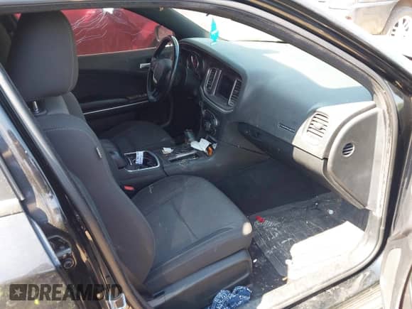 2019 Dodge Charger SXT with VIN 2C3CDXBG6KH636333, listed as a IAAI auction lot 42676012 with 118,897 mi miles and . Bid and sale history available at DreamBid. Image 5.