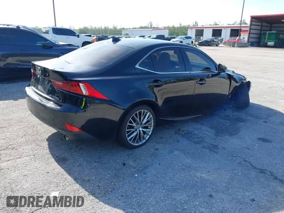 2015 Lexus IS 250 with VIN JTHCF1D2XF5017671, listed as a IAAI auction lot 42907814 with 101,256 mi miles and . Bid and sale history available at DreamBid. Image 4.