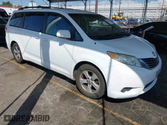2012 Toyota Sienna LE AAS with VIN 5TDKK3DC9CS274467, listed as a IAAI auction lot 43309620 with 258,543 mi miles and . Bid and sale history available at DreamBid. Image 1.