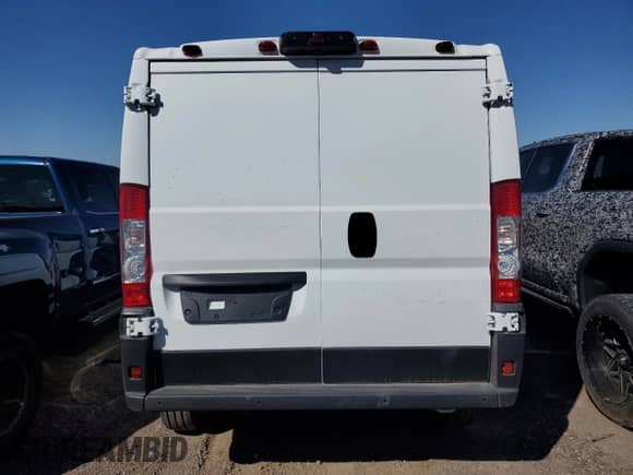 2024 Ram ProMaster Cargo Tradesman с VIN 3C6LRVVG3RE136706, выставлен на аукционе Copart как лот 63038425 с пробегом 15 404 миль миль и Списание • Salvage title. История ставок и продаж доступна на DreamBid. Изображение 6.