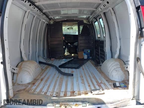 2020 Chevrolet Express Cargo with VIN 1GCWGAFGXL1175838, listed as a IAAI auction lot 43331891 with Not provided miles and . Bid and sale history available at DreamBid. Image 8.