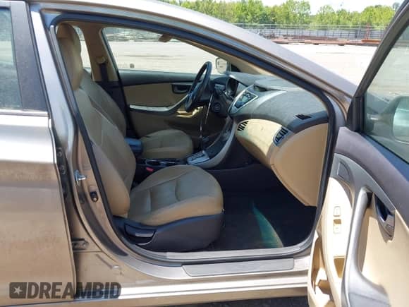 2011 Hyundai Elantra GLS с VIN 5NPDH4AE0BH010853, выставлен на аукционе IAAI как лот 42789792 с пробегом 168 351 миль миль и . История ставок и продаж доступна на DreamBid. Изображение 5.