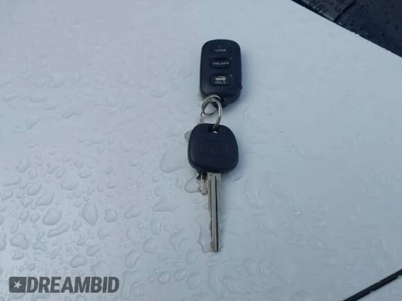 2005 Toyota Camry LE с VIN 4T1BF32K15U594407, выставлен на аукционе IAAI как лот 41490130 с пробегом 117 389 миль миль и . История ставок и продаж доступна на DreamBid. Изображение 11.