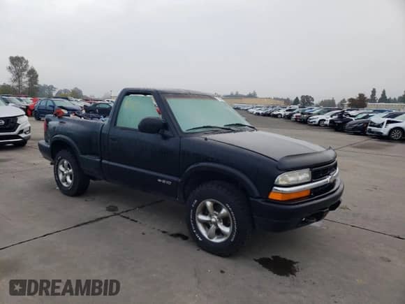2000 Chevrolet S-10 LS с VIN 1GCDT14W1Y8228406, выставлен на аукционе Copart как лот 77399614 с пробегом Не указан миль и Списание • Salvage title. История ставок и продаж доступна на DreamBid. Изображение 4.