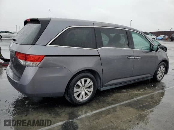 2015 Honda Odyssey EX z VIN 5FNRL5H40FB123262, wystawiony jako Copart lot #86698875 z przebiegiem 159 113 mil mil oraz Czysty tytuł • Clean title. Historia ofert i sprzedaży dostępna na DreamBid. Obrazek 3.