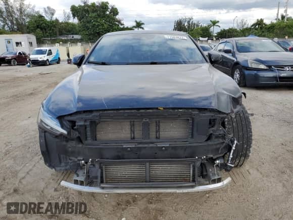 2019 Volvo S60 R-Design с VIN 7JR102FM7KG007243, выставлен на аукционе Copart как лот 71583823 с пробегом 30 555 миль миль и . История ставок и продаж доступна на DreamBid. Изображение 5.