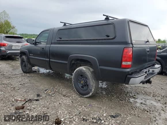 2001 Chevrolet Silverado 2500 с VIN 1GCGC24U91Z299774, выставлен на аукционе Copart как лот 54766985 с пробегом 148 596 миль миль и Списание • Salvage title. История ставок и продаж доступна на DreamBid. Изображение 2.