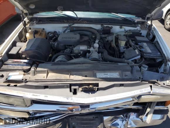 1999 Chevrolet Suburban с VIN 1GNGK26JXXJ384868, выставлен на аукционе Copart как лот 63163395 с пробегом 89 794 миль миль и Списание • Salvage title. История ставок и продаж доступна на DreamBid. Изображение 12.