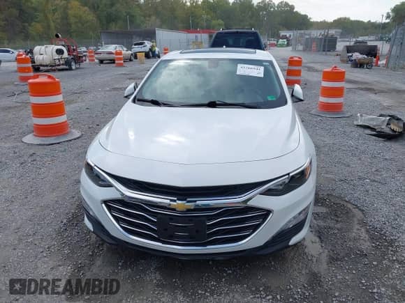 2022 Chevrolet Malibu LT z VIN 1G1ZD5ST7NF141838, wystawiony jako IAAI lot #43266941 z przebiegiem 62 216 mil mil oraz . Historia ofert i sprzedaży dostępna na DreamBid. Obrazek 13.