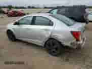 2013 Chevrolet Sonic LTZ с VIN 1G1JE5SH7D4152807, выставлен на аукционе Copart как лот 58600395 с пробегом 129 542 миль миль и Списание • Salvage title. История ставок и продаж доступна на DreamBid. Изображение 2.