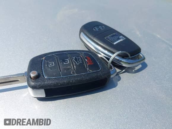 2017 Hyundai Sonata SE с VIN 5NPE24AF7HH513724, выставлен на аукционе IAAI как лот 43005758 с пробегом 138 253 миль миль и . История ставок и продаж доступна на DreamBid. Изображение 11.