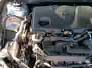 2019 Toyota Camry SE z VIN 4T1B11HK6KU170226, wystawiony jako Copart lot #82595245 z przebiegiem 105 367 mil mil oraz Szkoda całkowita • Salvage title. Historia ofert i sprzedaży dostępna na DreamBid. Obrazek 14.