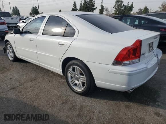 2008 Volvo S60 2.5T с VIN YV1RS592382683602, выставлен на аукционе Copart как лот 86330794 с пробегом 118 035 миль миль и Списание • Salvage title. История ставок и продаж доступна на DreamBid. Изображение 2.