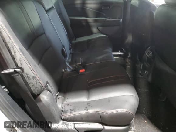 2023 Honda Passport TrailSport с VIN 5FNYF8H68PB010022, выставлен на аукционе Copart как лот 67049465 с пробегом 63 481 миль миль и Списание • Salvage title. История ставок и продаж доступна на DreamBid. Изображение 11.