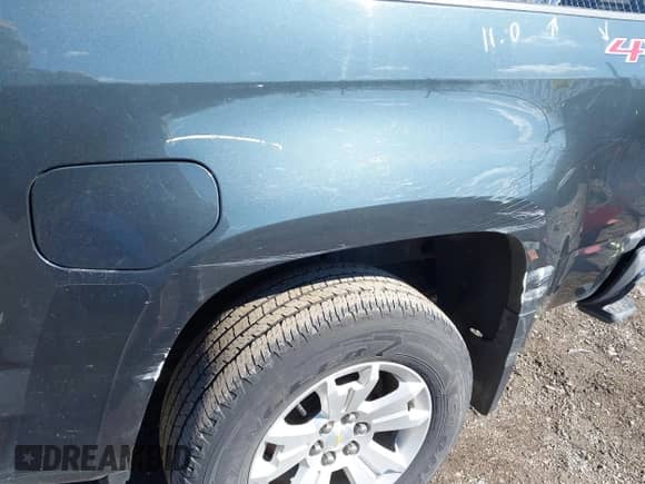 2017 Chevrolet Colorado 4WD LT с VIN 1GCGTCEN7H1296779, выставлен на аукционе IAAI как лот 41688942 с пробегом 173 682 миль миль и . История ставок и продаж доступна на DreamBid. Изображение 20.