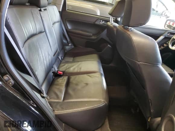 2014 Subaru Forester XT Touring z VIN JF2SJGMC0EH542664, wystawiony jako Copart lot #82309135 z przebiegiem 125 941 mil mil oraz Czysty tytuł • Clean title. Historia ofert i sprzedaży dostępna na DreamBid. Obrazek 11.