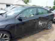 2018 Volvo S60 Dynamic с VIN YV126MFL4J2458009, выставлен на аукционе IAAI как лот 42396373 с пробегом 175 270 миль миль и . История ставок и продаж доступна на DreamBid. Изображение 6.