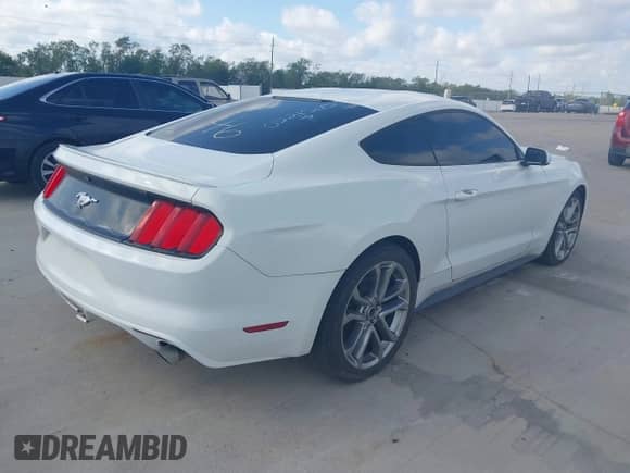 2015 Ford Mustang EcoBoost Premium with VIN 1FA6P8TH5F5337979, listed as a IAAI auction lot 43560207 with 142,390 mi miles and . Bid and sale history available at DreamBid. Image 4.